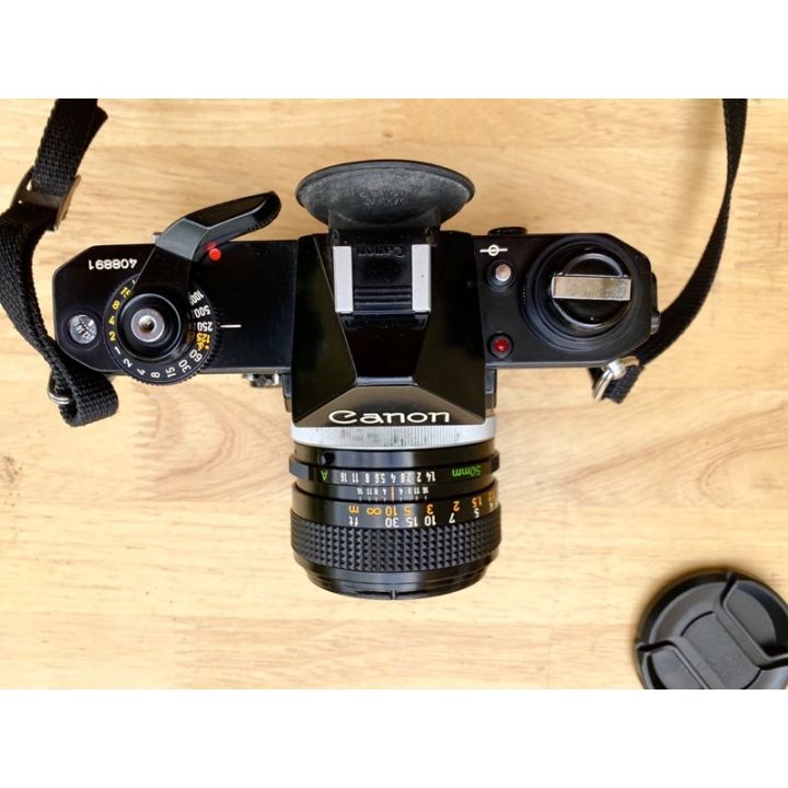 กล้องฟิล์ม-canon-ef-บอดี้ดำ-พร้อมเลนส์-50-1-4