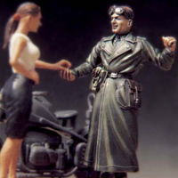 135 Lets Go, Dancing officers and ladies, Resin Model Soldier GK, military themes, Unassembled and unpainted kit