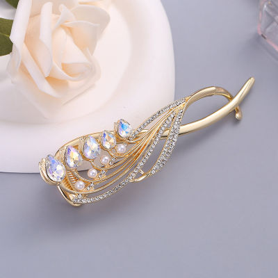 Fashionable New Arrival: Crystal Lily Flower Hair Twist Clip