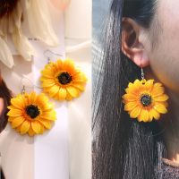 【YF】¤﹍  Delysia King  New sunflower flower earrings creative retro casual