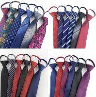 Mens 7cm Skinny Zipper Neckties of Fashion Business Casual Series Lazy Tie Black Red Ties for Men Striped Tie Solid Color Ties