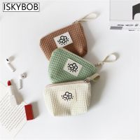 Tas Dompet Koin Mini Sederhana untuk Wanita Tas Penyimpanan Makeup Lipstik Tas Tangan Portabel Dompet Beludru Katun Tas Ritsleting 3 Warna