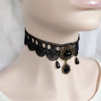 สร้อยคอ โชคเกอร์ Black Choker สร้อยโชคเกอร์ สร้อยผ้าลูกไม้สีดำ สร้อยคอวินเทจ สร้อยลูกไม้ Lolita โลลิต้า สร้อยสไตล์วิคตอเรีย คอสเพลย์