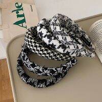 [COD] Korean version of Xiaoxiangfeng knitted high-skull top wide-brimmed headband high-end plaid sponge houndstooth wash face hair cave