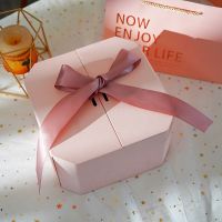 [COD] box ins style gift packaging empty birthday with hand sense