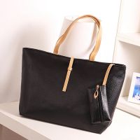 Casual Handbag Solid Color Belt Buckle Shopping Bag for Womens Bag 2021 New Large Capacity Tote Shoulder Bags Travel Clutch