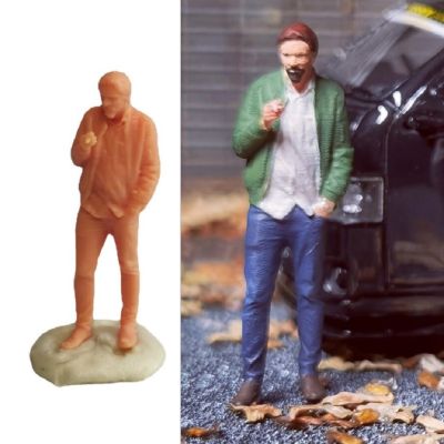 MagiDeal Resin 1:64 Scale Figure Diorama Street Scene Model Smoking Men Miniature