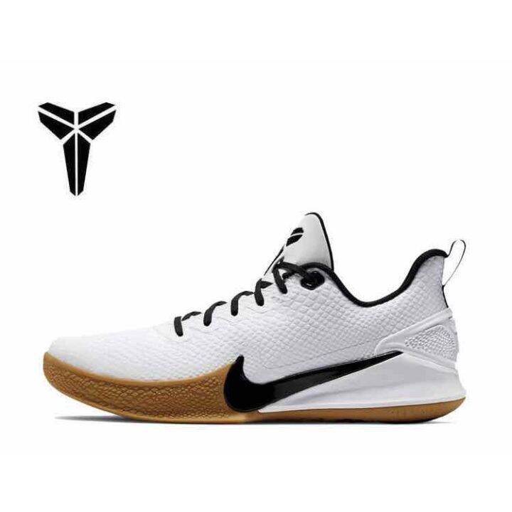 mamba focus basketball shoe