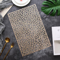 Placemats สี่เหลี่ยม45x30เซนติเมตรใบดอกไม้แบบกลวงโต๊ะรับประทานอาหารตกแต่ง Placemat ลื่นรถไฟเหาะโต๊ะกาแฟตกแต่งเสื่อ