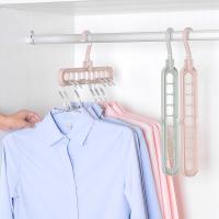 [HOT GELLXKOWOIGHIO 527] 4Pcs 9 Hole Clothes Organizer Space Save Hanger Multi Function Fold Magic Hanger Drying Racks Scarf Baby Clothes Coat Storage