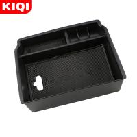 [Xiaofeitian Auto Supplies] รถ Central Armrest กล่องเก็บสำหรับ Toyota Hilux AN120 AN130สำหรับ Toyota Fortuner An160 2016 2019อุปกรณ์เสริมจัดเก็บ