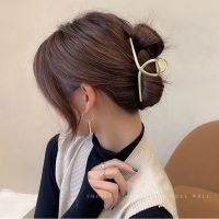 Woman Girls Metal Hair Claws Hair Accessories Chic Barrettes Hairclips Hairpins Ladies Hairgrip Hair Clamps Ornaments Crab