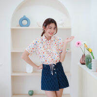 14-275 Japan Quality งานญี่ปุ่น น่ารักๆไอเท็มนี้ห้ามพลาดเลย คอปกบัว โทนสีครีมงานปริ้นลายดอก