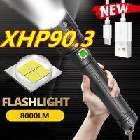 【เรือจากประเทศไทย】XHP90.3 ไฟฉายแรงสูง ไฟฉาย With 2*26650 battery อลูมิเนียมอัลลอยด์ LED ยุทธวิธีแบบพกพาชาร์จมือถือได้ ไฟฉาย 3โหมดสว่างมากสำหรับการตั้งแคมป์การเดินป่าตกปลา