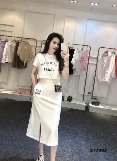 Bộ váy áo rời croptop thiết kế ôm body sexy như Ngọc Trinh - JN29 -  AloraShop21