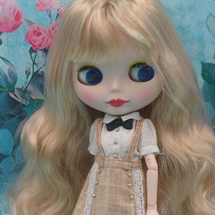 blyth-matte-front-face-ตุ๊กตา-บลายธ์-ตุ๊กตาบลายธ์-เข้ากันได้-bjd-doll-ไบรซ์-กล้ามเนื้อขาว-ดวงตามี