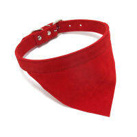 [In stock] ผ้าเช็ดน้ำลายสุนัขกำมะหยี่เรียบง่ายแบบใหม่ผ้าพันคอสามเหลี่ยมสากลสำหรับแมวและสุนัขผ้าแขวนอุปกรณ์สำหรับสัตว์เลี้ยง