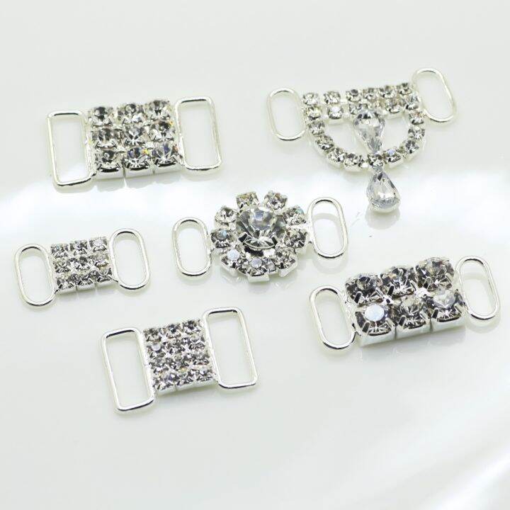 cw-new-hot-10pc-lot-mix-size-22-styles-wholesale-cheap-two-color-crystal-buckles-rhinestone-bikini-connector-ribbon-clothing-buckle