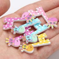 20pcs/lot 26x35mm Cute Giraffe 2Hole Wood Sewing Buttons For Kids Clothing Accessories Needlework Scrapbooking Decoration Crafts Haberdashery