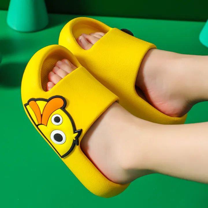 cartoon-duck-children-slippers-open-toe-non-slip-home-bathroom-shoes-comfort-light-kids-slippers-summer-soft-sole-flats-shoes