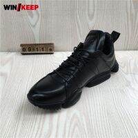 【hot】 Outdoor Shoes Men Up Leather Sneakers Round Toe Cushioning Jogging Trainers Male Gym