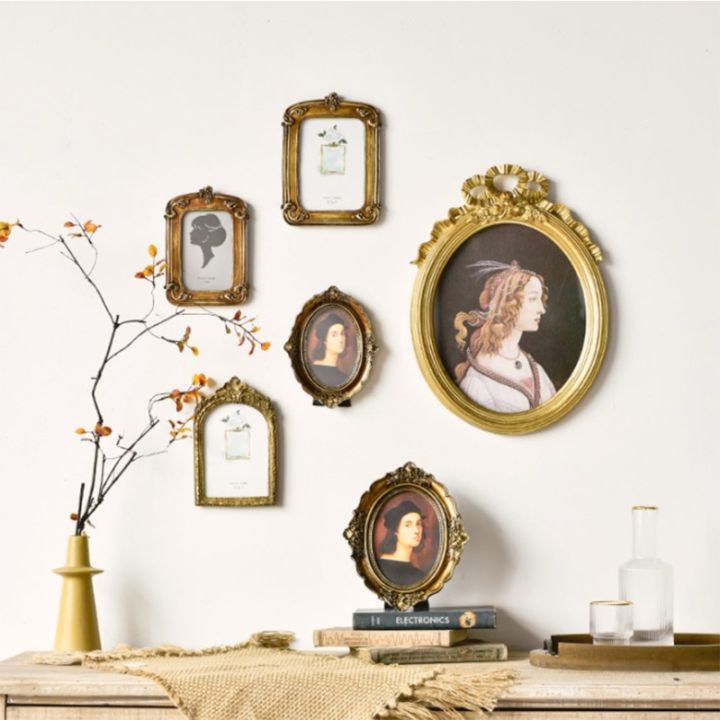 royal-court-style-photo-frame-light-luxury-imitation-wood-bedroom-wall-hangings-resin-golden-home-desktop-picture-frame