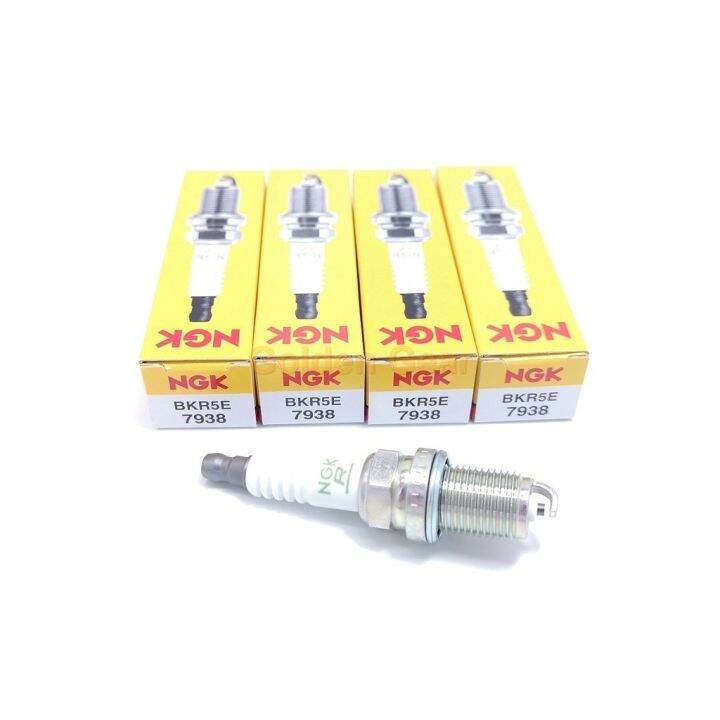 NGK Spark Plug Nissan Sentra B14 Verita 19962006 Exalta B15 Grandeur N16 Lancer Galant Outlan