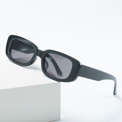 New Small Rectangle Sunglasses Women Oval Vintage Brand Designer Square Sun Glasses For Women Shades Female UV400 Eyewear