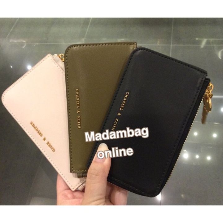 charles-amp-keith-zipped-card-holder-กระเป๋าใส่บัตร