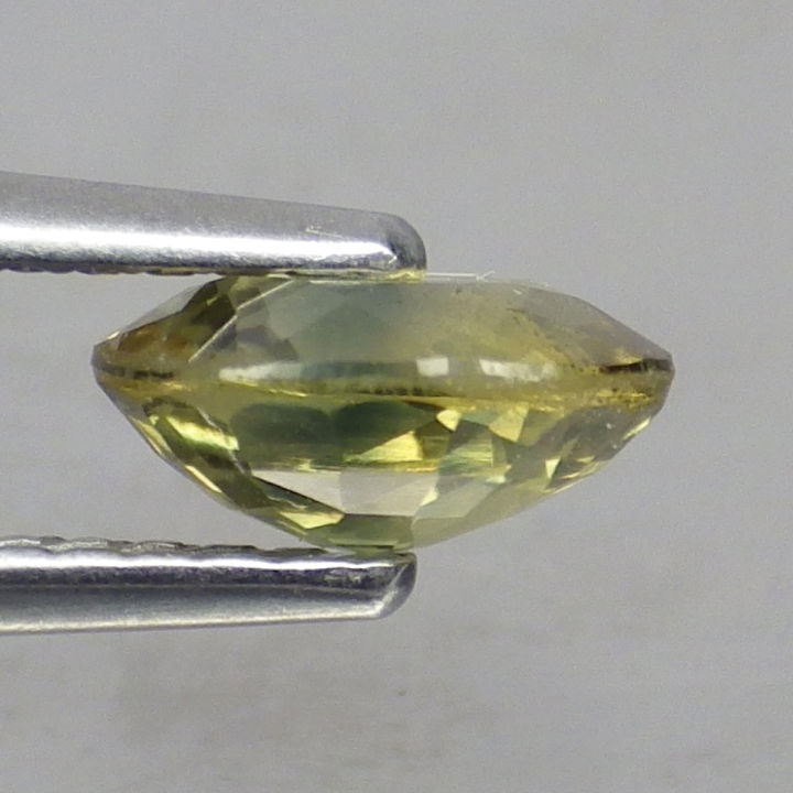 พลอย-แซฟไฟร์-บุษราคัม-แท้-ธรรมชาติ-natural-yellow-sapphire-1-31-กะรัต