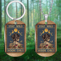 Hu He เครื่องประดับพิมพ์สีใหม่ STAY WILD MOON CHILD พวงกุญแจสร้อยคอแบรนด์ทหารแฟชั่น