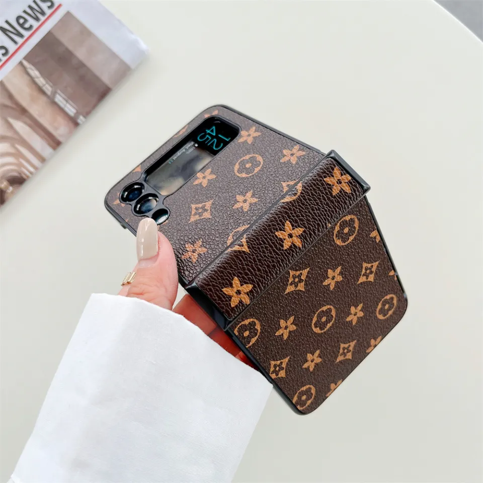 Louis Vuitton Brown Monogram Leather Protective Case for Samsung Galaxy Z  Flip 4, Z Fold 4 - Louis Vuitton Case