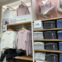 ♂№ Uniqlo เสื้อคาร์ดิแกนมีซิปป้องกันรังสียูวีของผู้หญิง UPF50เบาและระบายอากาศได้ชุดป้องกันแสงแดด E444531/462095