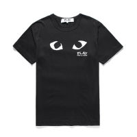 ของแท้-PLAY ญี่ปุ่นยี่ห้อ CDG Rei Kawakubo เสื้อยืดหญิง Play Classic Eye พิมพ์ Inverted คู่เสื้อผู้ชายแขนสั้นอินเทรนด์