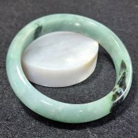 (J66) กำไลหยก พม่าแท้ Jadeite Type A 100% ไซส์ 58.8 mm. หยกสีธรรมชาติ ไม่ผ่านการปรับปรุงใดๆทั้งสิ้น