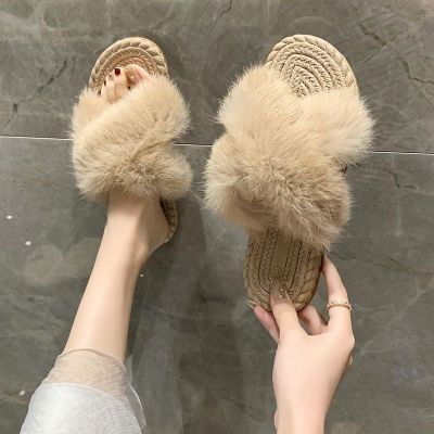 【July】 2023 new summer net red super hot outside going out on the beach deodorant womens non-slip flat-bottomed slippers