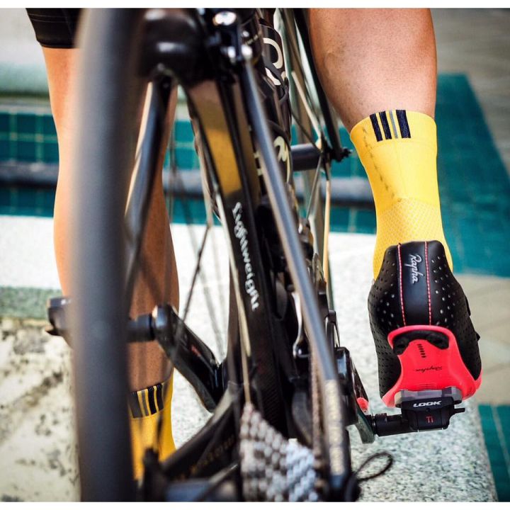 ถุงเท้า-ปั่นจักรยาน-airr-ride-pro-cycling-socks-ที่ออกแบบและผลิตอย่างพิถีพิถัน-เพื่อนักปั่นโดยเฉพาะ-มี-18-สี