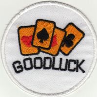 iron on patch Embroidery  Good luck Cards 7cm นกแก้ว  โชคดี ตัวรีด เย็บติดผ้าประเทศไทย โลโก้ปัก มีกาวสำหรับรีด ตกแต่งเสื้อผ้า