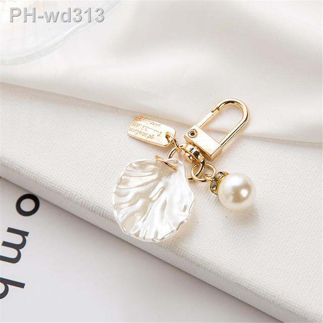 luxury-artificial-pearl-keychain-metal-peach-heart-pendant-keyring-women-fashion-headphone-case-charm-bag-jewelry-accessories