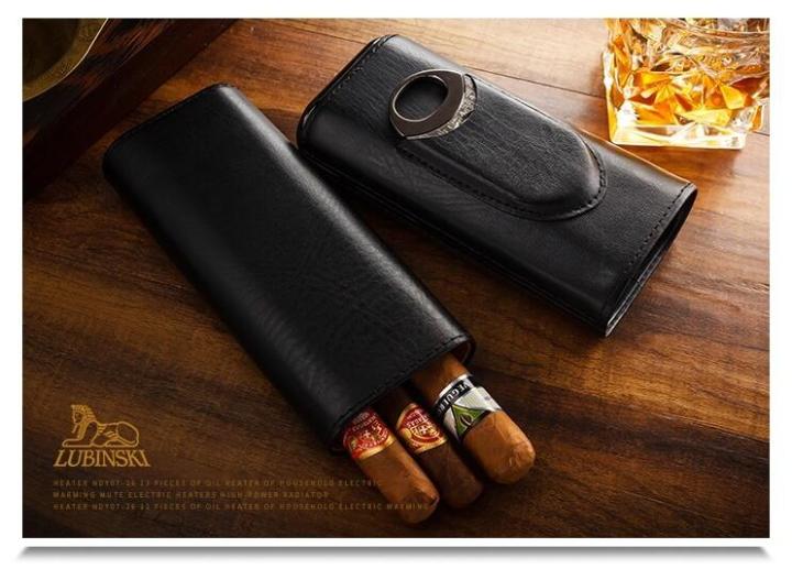 Bao da xì gà: Bao da xì gà không chỉ là vật dụng bảo vệ xì gà mà còn là một sản phẩm thời trang đầy phong cách. Hãy cùng chiêm ngưỡng các loại bao da xì gà cao cấp, từ những mẫu thể thao năng động đến những mẫu sang trọng và quý phái.