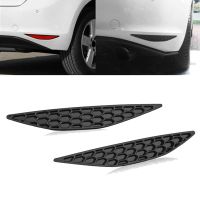 1Pair Car Honeycomb Tail Rear Fog Light Cover Trim Sticker Honeycomb Rear Bumper Reflective Sticker for Golf 7 GTI MK7 2014-2018 Rear Bar Bumper Strips Sticker