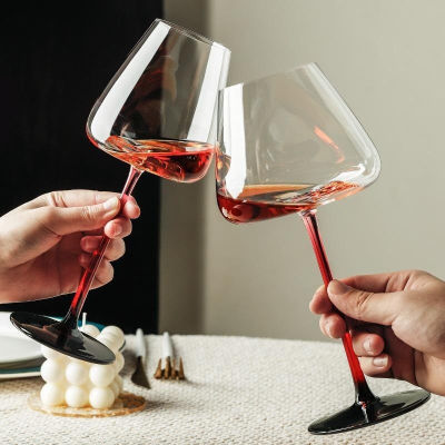 ชุดแก้วไวน์แดง,แก้วขาสูงสำหรับใช้ในครัวเรือน,แก้วไวน์,สัมผัสกับกระจกสไตล์ Ins,แก้วแชมเปญปราศจากสารตะกั่ว