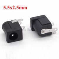 ♞▧✈ 10Pcs DC-005 Black DC Power Jack Socket Connector DC005 5.5x2.5mm 2.5 socket Round the needle