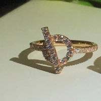[COD] แหวนจมูกหมูฝังเพชรสีดำแหวนเพชรสีน้ำเงินแฟชั่นผู้หญิงมีเอกลักษณ์ส่วนตัว ins นิ้วชี้เครื่องประดับสีแดงสุทธิกับของขวัญ