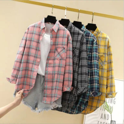 [Spot] plaid shirt womens new Korean style versatile top loose retro Hong Kong style long sleeve coat 2023