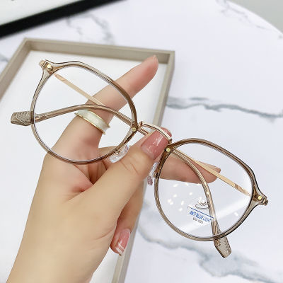 แว่นตาป้องกันรังสีกรอบกลมย้อนยุคแว่นตาตัดสีฟ้าใหม่กระจกแว่นตาสายตาสั้นสามารถจับคู่ได้ผู้หญิง