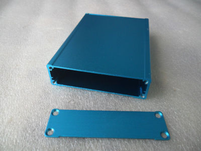 กล่องอลูมิเนียมสีฟ้า ขนาด 22 X 80 X 110mm