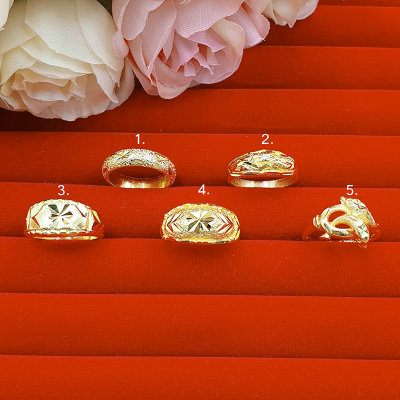 แหวนทองล้วน คละแบบ สีทอง เสริมโชค เสริมบารมี แหวนทอง แหวนตัดลาย เครื่องประดับ ใส่อาบน้ำได้ ใส่ออกงานได้