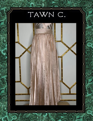 TAWN C. - Gold Lamé Daniela Skirt กระโปรงพลีทยาวสีทองเมทาลิก