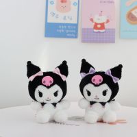 （HOT) ใหม่ญี่ปุ่นโบว์ปีศาจน้อยตุ๊กตา Kuromi ตุ๊กตาน่ารัก kuromi จี้กระเป๋าผ้าพลัฌผู้หญิง